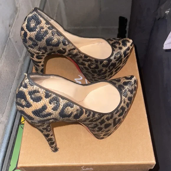 Daffodile 160 Jacquard Leopard/GG - Picture 9 of 14